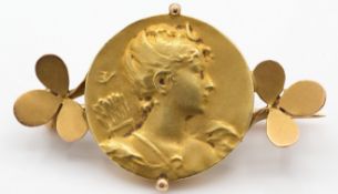 An 18ct Gold French Art Nouveau Brooch Pin