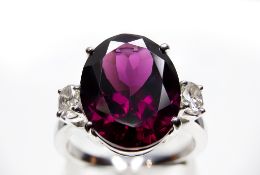 A Hallmarked 950 Platinum Garnet & Diamond Ring