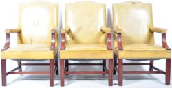 Online Fine Art & Antiques Auction - Worldwide Postage, Packing & Delivery Available On All Items