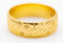 22ct 1963 Hallmarked Birmingham Gold Band Ring