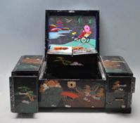 CHINESE ORIENTAL LACQUERED JEWELLERY BOX