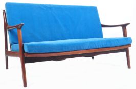 QUALITY MID CENTURY DANISH TWO SEATER SOFA SETTEE OF TEAK CONSTRUCTION