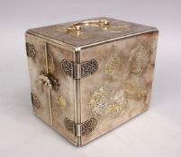 A GOOD JAPANESE MEIJI PERIOD SILVER AND GILT MINATURE TABLE CABINET, the cabinet carved with
