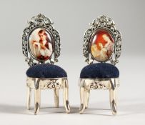 A PAIR OF SILVER AND ENAMEL CHAINS.