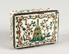 A 18TH CENTURY FRENCH ENAMEL BOX AND COVER. 3.25ins x 2.25ins.