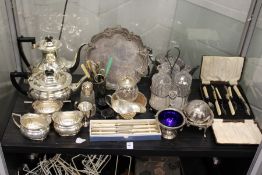 A large quantity of plated items.