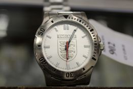 A gent's England Football wristwatch.