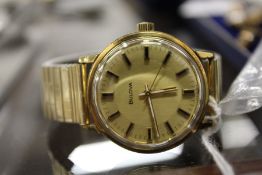 A gent's Bulova wristwatch.