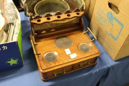 An oak smoker's compendium.