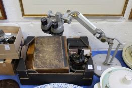 A quantity of ophthalmic equipment.