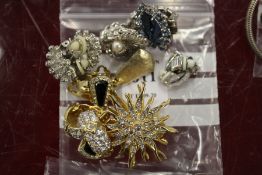 Decorative earrings.