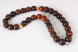 A SET OF 19TH CENTURY CHINESE QING DYNASTY RHINOCEROS / RHINO HORN ROSARY BEADS / NECKLACE,
