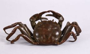 A GOOD JAPANESE BRONZE STUDY OF A CRAB, The base with an inmpressed mark, 15cm.