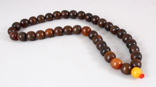 A SET OF 19TH CENTURY CHINESE QING DYNASTY RHINOCEROS / RHINO HORN ROSARY BEADS / NECKLACE,