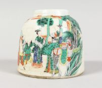 A CHINESE SMALL PORCELAIN INK POT DECORATED WITH FIGURES. 2.5ins diameter.