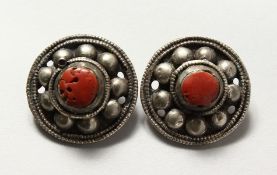 A PAIR OF CORAL SET ROMAN EARRINGS.