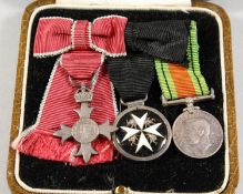 A GROUP OF MINIATURE MEDALS.