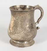 AN EARLY INDIAN COLONIAL SILVER PINT TANKARD, chased decoration. Maker's mark: I. R.