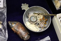 A mixed group of collectables.