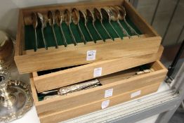 A quantity of plated flatware.