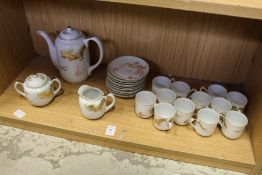 A Japanese tea service.