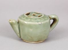 A GOOD SMALL CHINESE CELADON MINIATURE TEA POT / INCENSE, 8.5CM