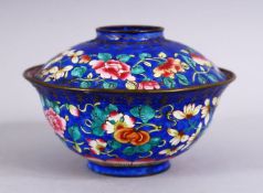 A GOOD CHINESE 18TH CENTURY CANTON ENAMEL BOWL & COVER, With a blue & aubergine ground, decorated