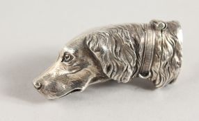 A HEAVY NOVELTY SILVER HOUND VESTA.