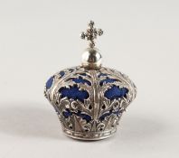 A NOVELTY SILVER CROWN PIN CUSHION.