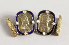 A PAIR OF RUSSIAN SILVER AND ENAMEL CUFFLINKS.