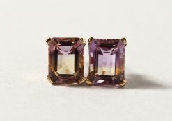 A PAIR OF 9K GOLD AND TOURMALINE STUD EARRINGS.