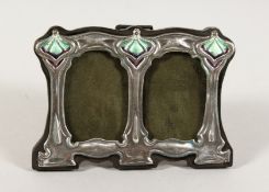 A SMALL ART NOUVEAU SILVER DOUBLE PHOTOGRAPH FRAME. 3ins x 4ins.
