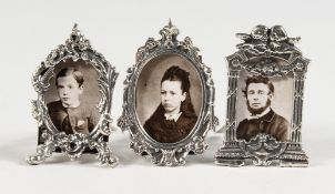 THREE MINIATURE PHOTOGRAPH FRAMES.