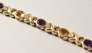 A 14CT GOLD, AMETHYST AND CITRINE BRACELET.