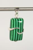 A SILVER AND MALACHITE PENDANT.