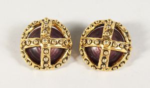 A PAIR OF YVES SAINT LAURENT CROWN-SHAPED EARRINGS.