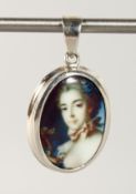 A SILVER PORTRAIT MINIATURE PENDANT.