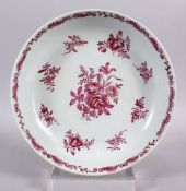 AN 18TH CENTURY CHINESE FAMILLE ROSE PORCELAIN PLATE, decorated with flora 23.5cm