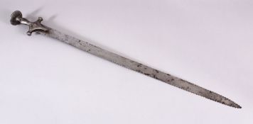 AN UNUSUAL 19TH / 19TH MUGHAL INDIAN TULWAR SWORD WITH SILVER INLAID HANDLE. 86cm.