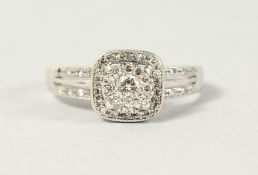 AN 18CT WHITE GOLD DIAMOND CLUSTER RING of 1ct approx.