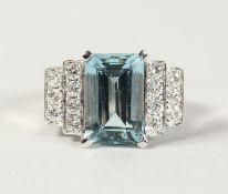 A GOOD 18CT WHITE GOLD, AQUAMARINE (4.5CTS) AND DIAMOND RING, 6.5cts.