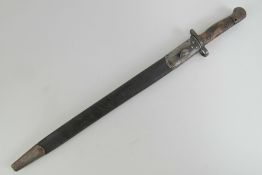 A WWI British SMLE 1907 pattern bayonet having 43cm blade,