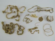 A quantity of assorted gold and yellow metal jewellery a/f. Includes 14ct gold chain, 7.