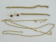 A small quantity of yellow metal jewellery a/f, 5.