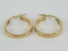 A pair of 9ct gold hoop earrings, marked 375 Italy, 1.2g.