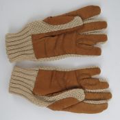 A pair of vintage cotton and pigskin leather gloves, size 7 1/2.