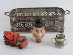 A miniature tyg cup having HM silver rim (a/f),