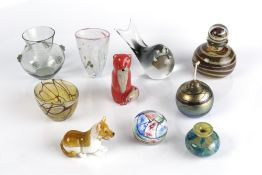 Collection of studio glass to include: Michael Harris at Isle of Wight signed glass scent bottle,