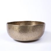 High wall singing bowl Himalayan, 18th/early 19th Century Fundamental tone C* 4 275hz / rim tone G 5