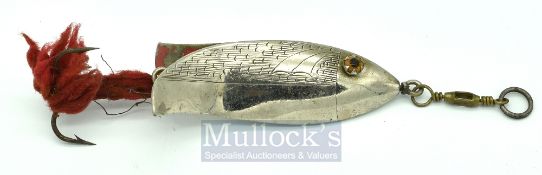 Scarce unnamed Allcocks glass eyed Clipper bait – 3” long body, twin glass eyes in 6x point clasps –